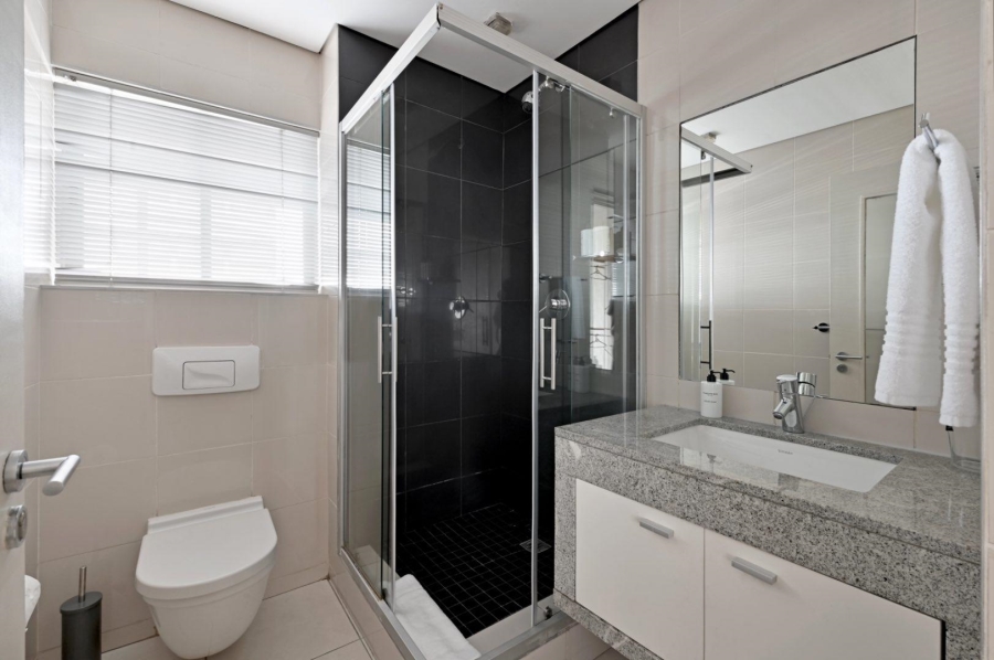 6 Bedroom Property for Sale in De Waterkant Western Cape